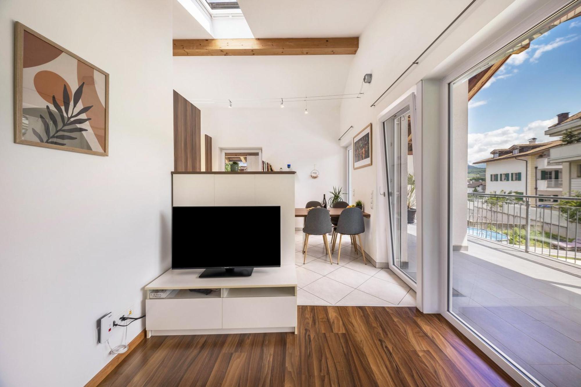 Angerblick Apartment Апиано сула Страда дел Вино Екстериор снимка